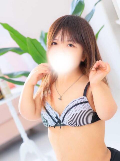 あず 札幌ススキノちゃんこ（ぽっちゃりデリヘル）