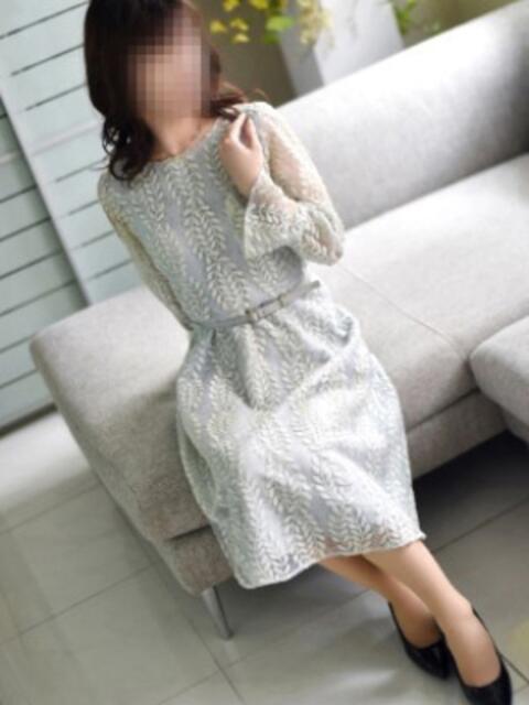 宮尾(みやお) 人妻出逢い会 百合の園 池袋店（人妻系デリヘル）