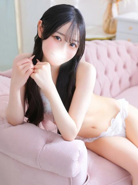 ゆい★キス中毒！発育途中の原石 Chloe錦糸町店 S級素人清楚系デリヘル（デリヘル）