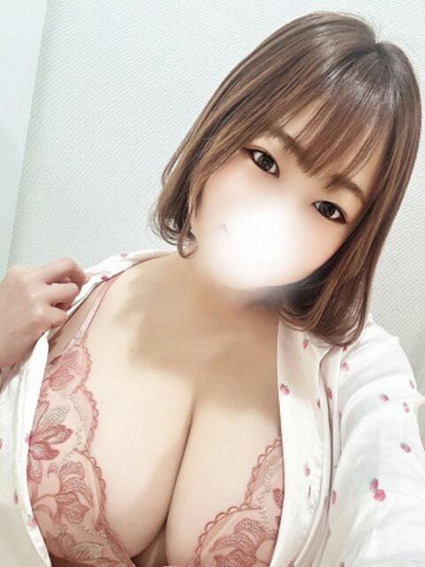 うた エンジェルマスカット（巨乳ぽっちゃりデリヘル）