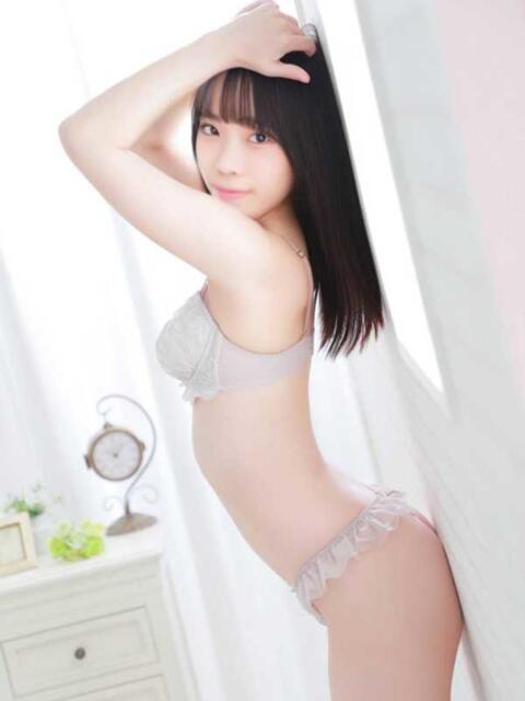 かなえ Charme(シャルム)(デリヘル)