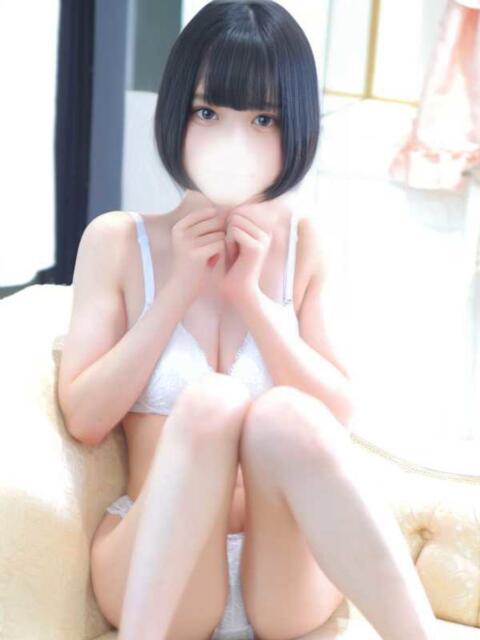 うい Charme(シャルム)(デリヘル)