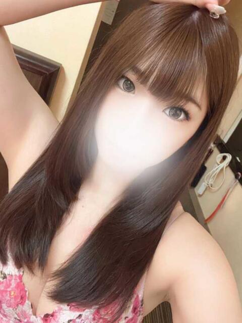 ちなつ Charme(シャルム)(デリヘル)