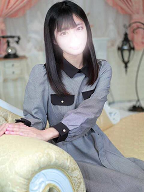 ひとみ Charme（シャルム）（デリヘル）