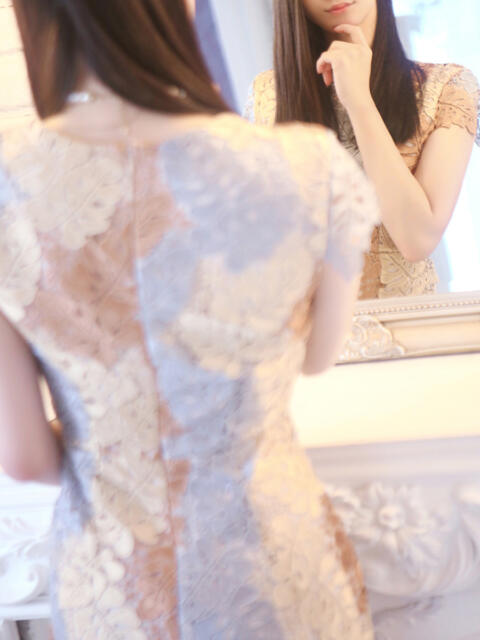 夏希 えりさ Club 爽月（高級デリヘル）