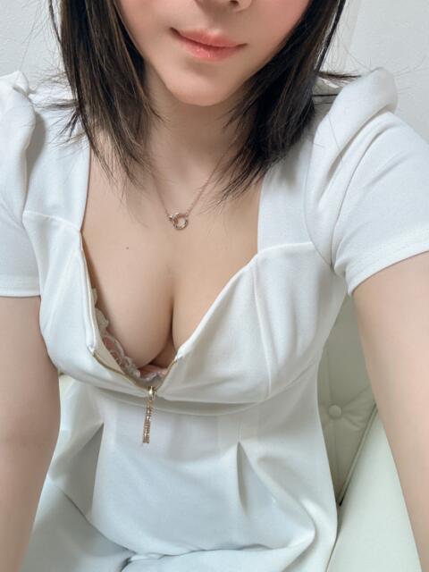 しおり CLUB ROOKIE(ルーキー)(セクキャバ)