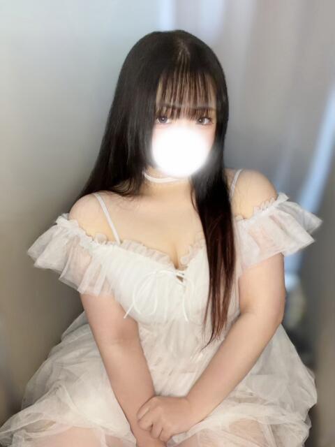 もえか ぽっちゃり巨乳素人専門店ぷにめろ西船橋店（ぽっちゃり系デリヘル）