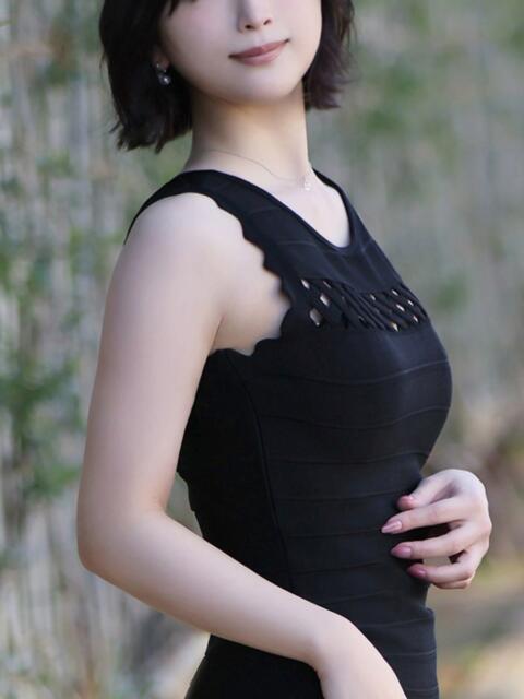 立花 桃寧 マダム麗奈大阪（会員制VIP専用デリヘル）