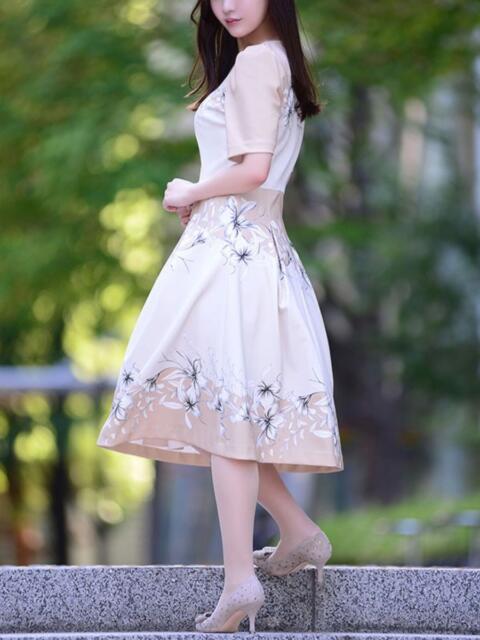 綺乃 芙美香 マダム麗奈大阪（会員制VIP専用デリヘル）