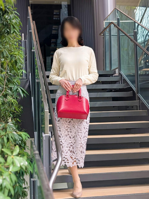 りん 完熟ばなな 谷九店（熟女待ち合わせ型デリヘル）