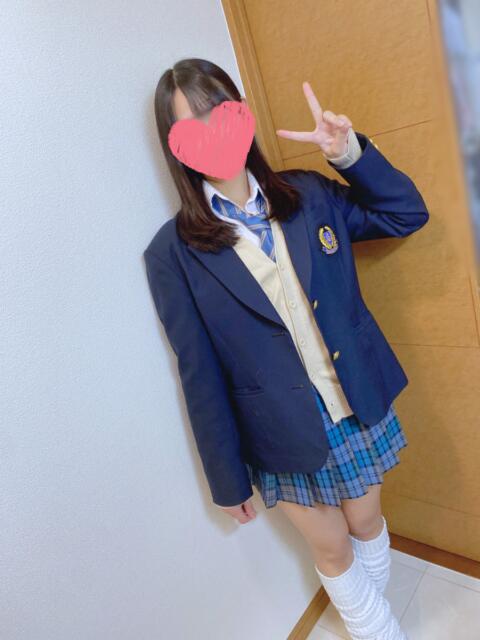 体験入学２ 青チェと赤チェ（派遣型オナクラ（手コキ））