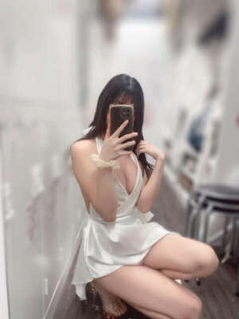 せな エマニエル秋葉原（セクキャバ）