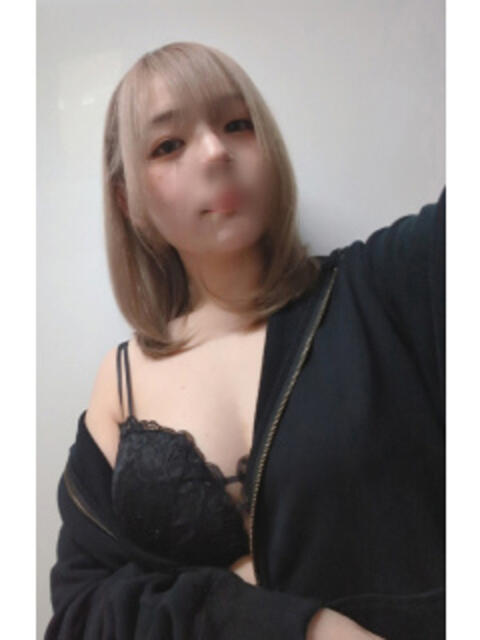 ひな エマニエル秋葉原（セクキャバ）