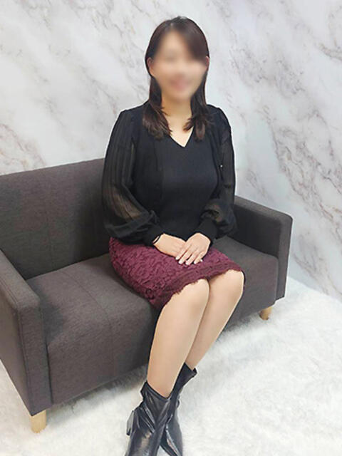 みら 熟女家 梅田店（待ち合わせ型デリヘル）