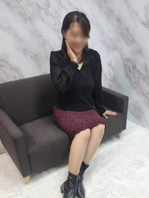 みら 熟女家 梅田店（待ち合わせ型デリヘル）