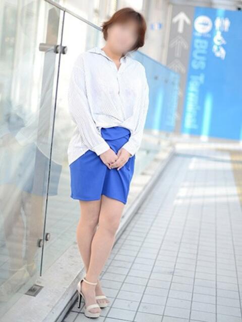 ゆりえ 即アポマダム～名古屋店～（人妻系デリヘル）