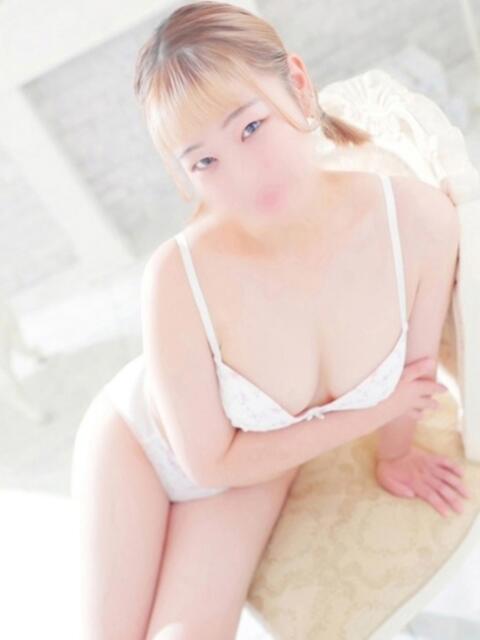 なのは 奥様特急　立川店（人妻系デリヘル）