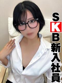 虹星　もな ノーパンパンスト スケベなOL梅田・兎我野店（梅田/デリヘル）