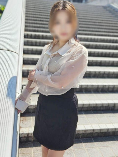 るみ かりんと神田（派遣型オナクラ）