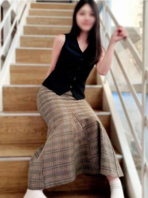 ふみ EGG（オナクラ・エステ）