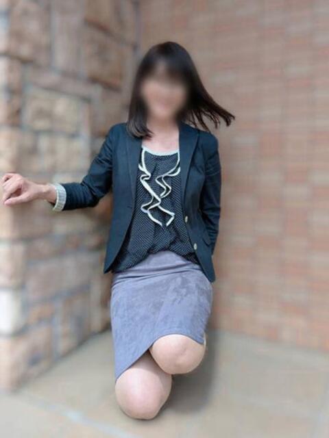 ひとみ マダム錦糸町（熟女デリヘル）