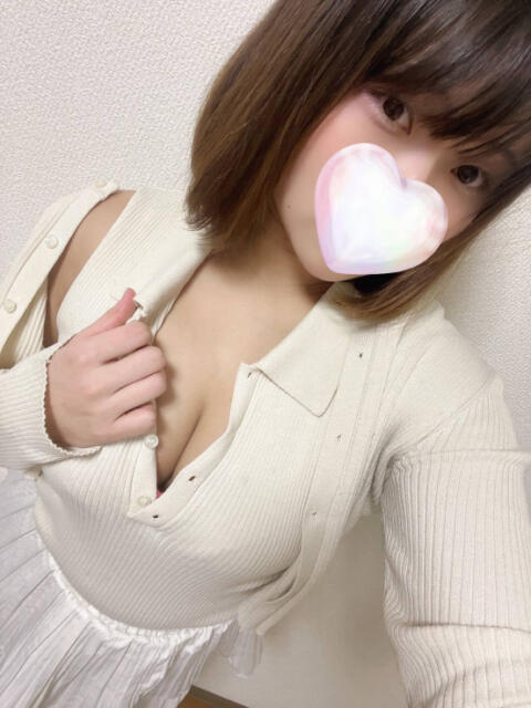 黒髪性域ルシア 池袋3P複数プレイ専門店 ハーレム(ホテヘル&デリヘル)