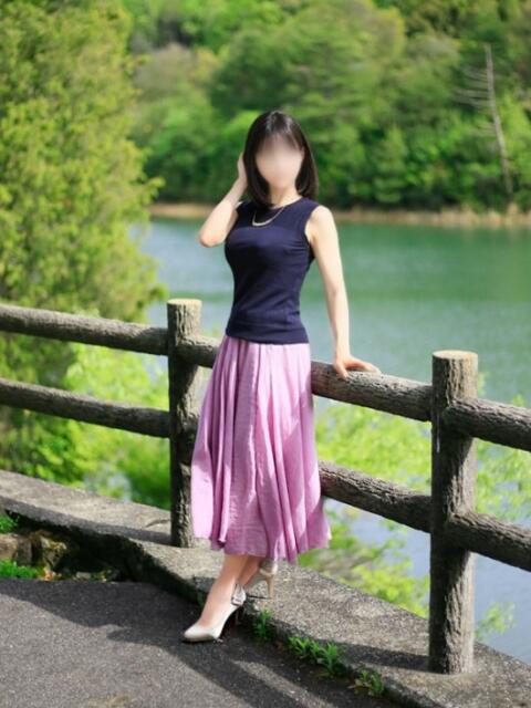 杉咲愛子 こあくまな人妻・熟女たち東広島店（KOAKUMAグループ）（人妻・熟女デリヘル）