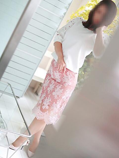 三村(みむら) 人妻出逢い会 百合の園 品川店（人妻系待合せデリヘル）