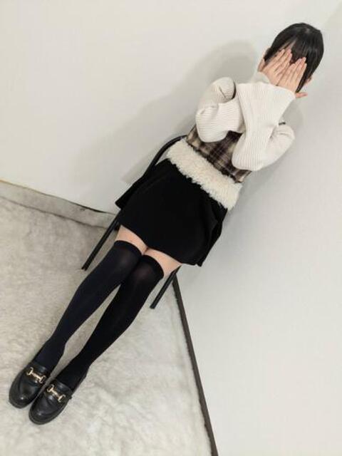 しずく 池袋しろパラ（ホテヘル（手コキ・オナクラ））