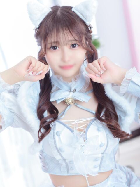 みる E+アイドルスクール新宿・歌舞伎町店(デリヘル)