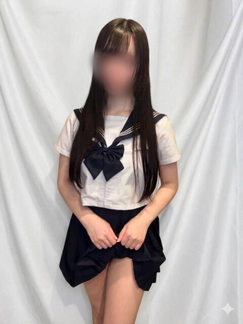 もも 横浜あおはる学園（派遣型オナクラ（手コキ））