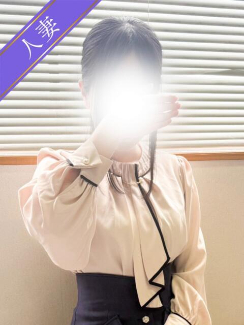 かりん 人妻の雫 倉敷店（人妻デリヘル）