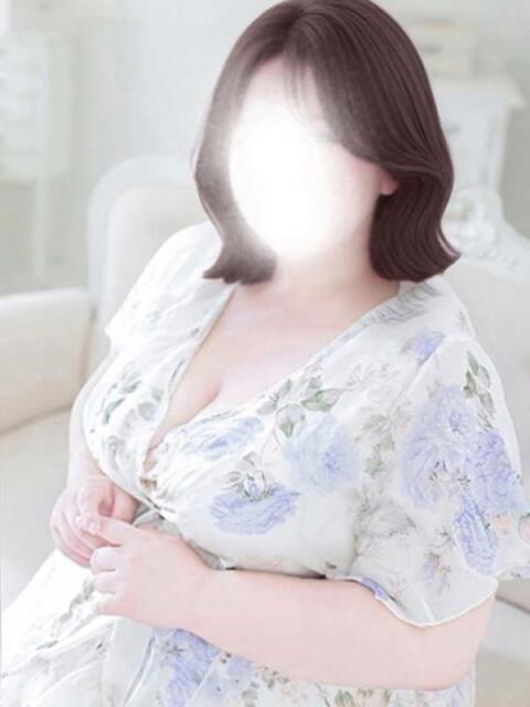 かのん 人妻熟女奉仕倶楽部（デリヘル）