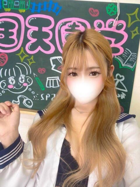 まな(最高に萌え萌え) 学園天国（ファッションヘルス）