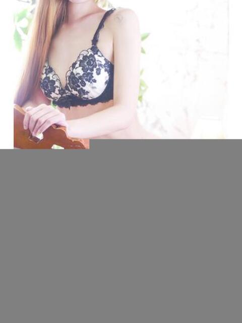 篠田 鶯谷人妻城（人妻路上待ち合わせデリヘル）