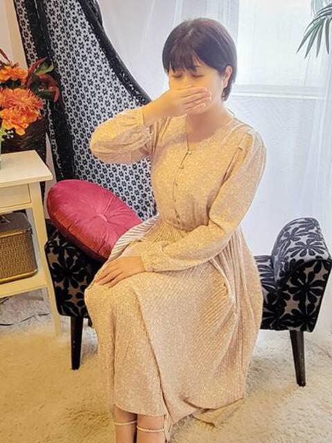 万里子 クラブルージュ（人妻デリヘル）