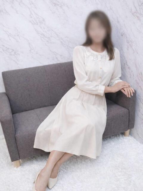 るる 熟女家 梅田店（待ち合わせ型デリヘル）