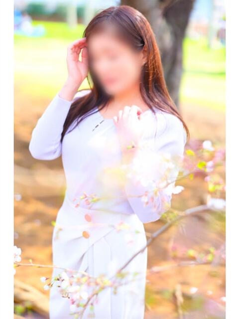 いずみ 奥鉄オクテツ神奈川店（デリヘル市場グループ）（駅待ち合わせ型人妻デリヘル）