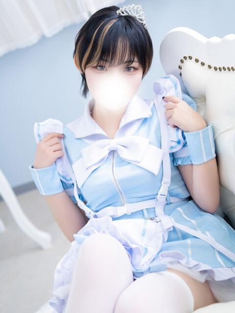 りく コンカフェ×オナクラ @LOVE日本橋店（受付型オナクラ（手コキ））