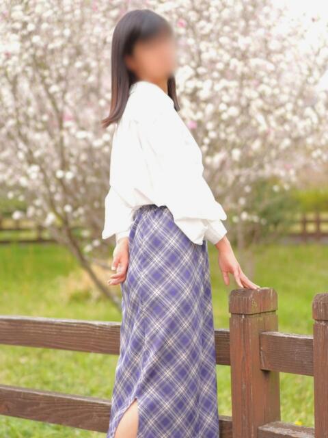 しおり [優良人妻店]セレブスタイル（山口～防府～萩）（人妻デリヘル）