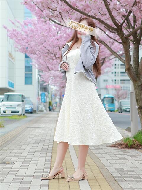 かりな モアグループ小山人妻花壇（人妻系デリヘル）