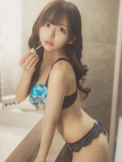 七海ひみつ ウルトラプラチナム(新大久保/デリヘル)