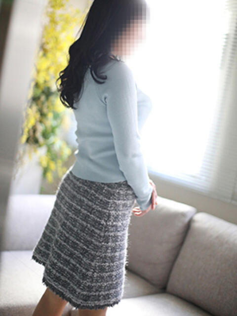 西田(にしだ) 人妻出逢い会 百合の園 品川店（人妻系待合せデリヘル）