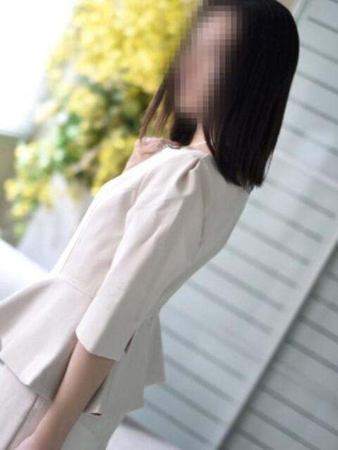 山川(やまかわ) 人妻出逢い会 百合の園 山の手本店（人妻系デリヘル）