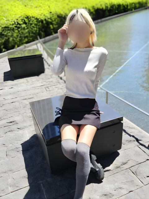 ゆあ かりんと赤坂（派遣型オナクラ）