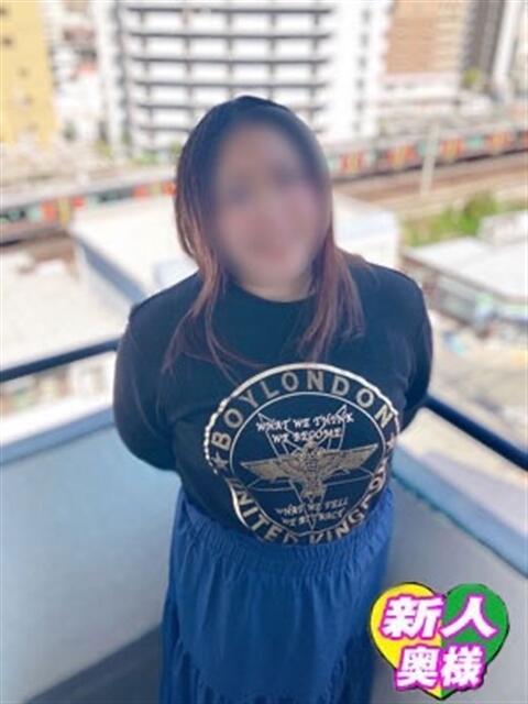 いぶき ギン妻パラダイス梅田店（人妻ホテヘル＆デリヘル）