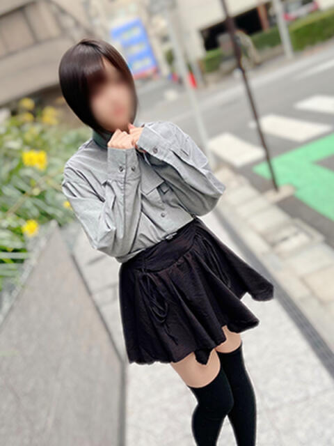 いおり かりんと秋葉原(オナクラ・手コキ)