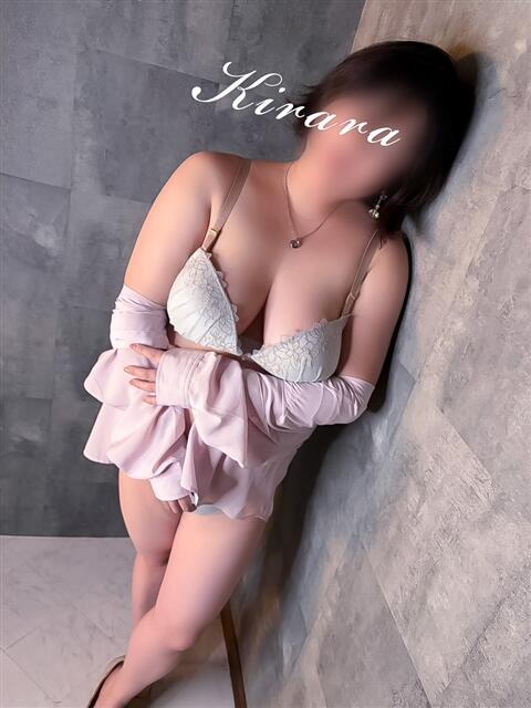 煌良（きらら） 東金人妻花壇（人妻デリヘル）