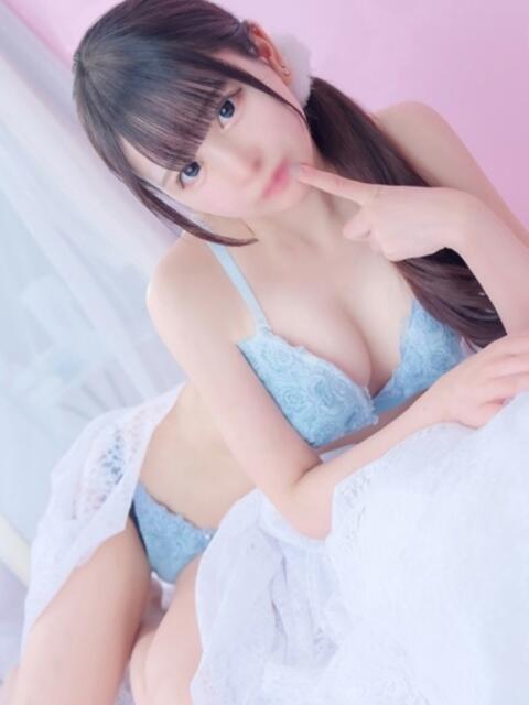 るな E+アイドルスクール新宿・歌舞伎町店（デリヘル）