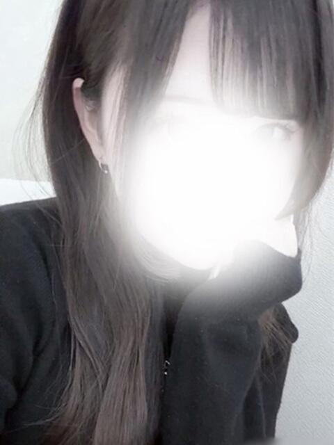 りり 舐めフェチの会（クンニ専門オナクラ）